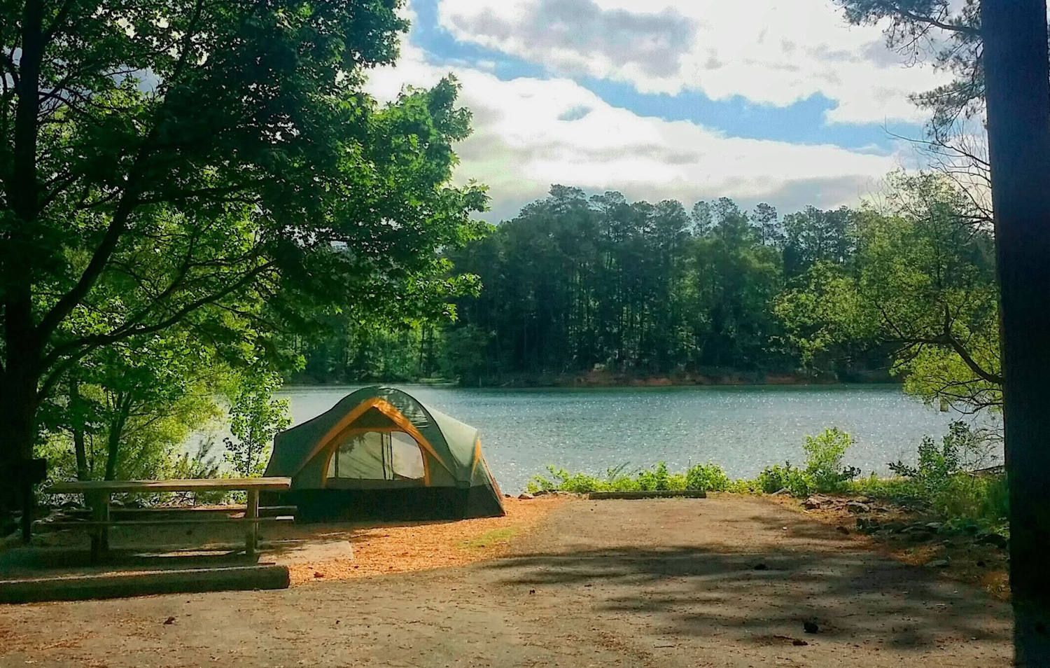TKE Lakeside Camping